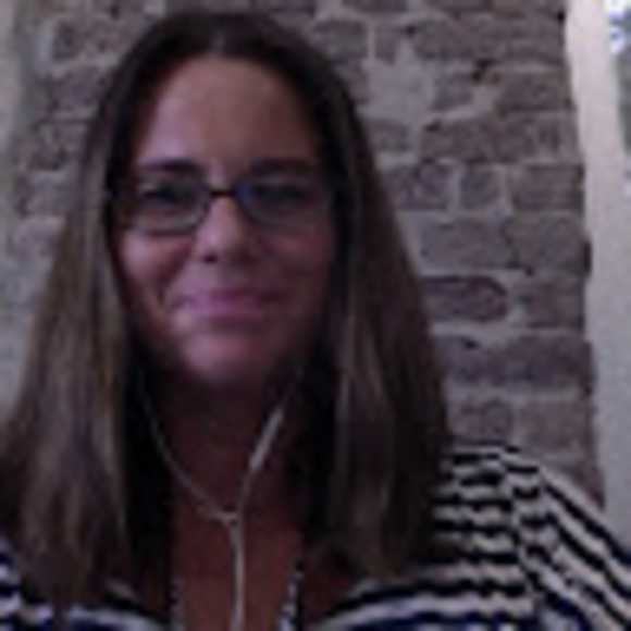 Meet your Posher, Lindsey - Picture 1 of 1